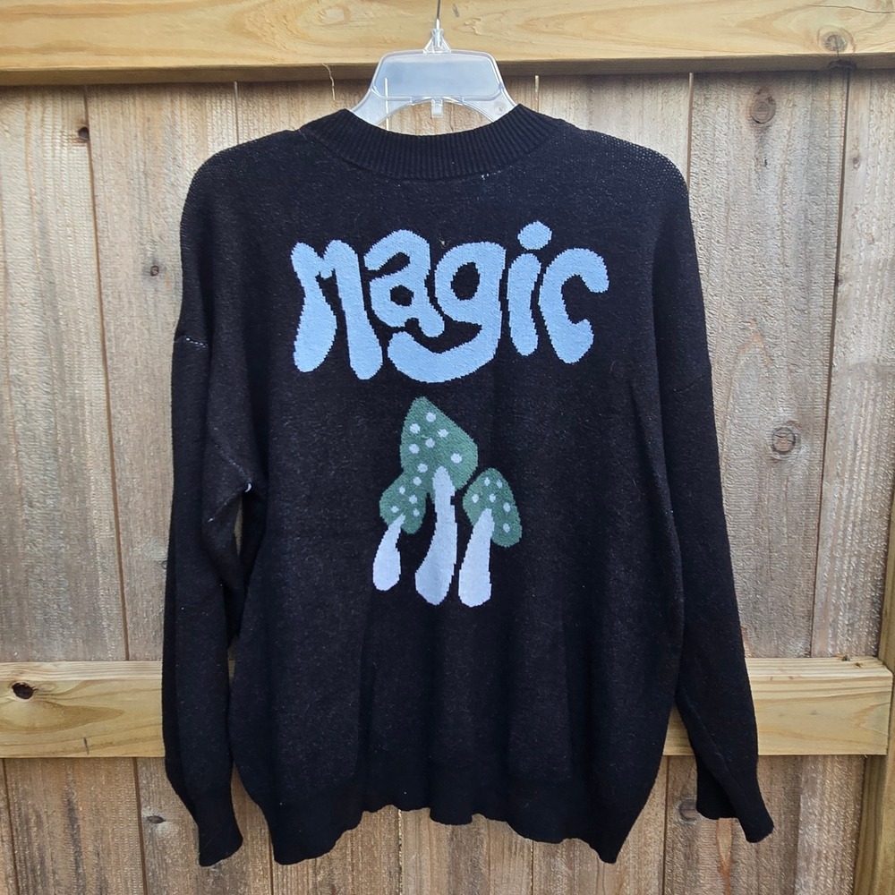 Earthbound Trading Co Magic Mushroom Knit Sweater Black Crewneck Women's Medium